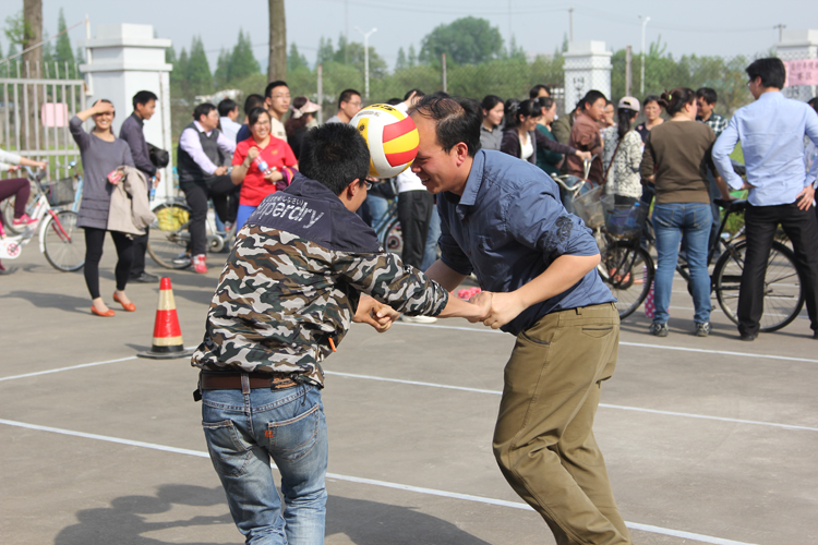 开云手机入口-开云（中国）员工积极参加院趣味运动会